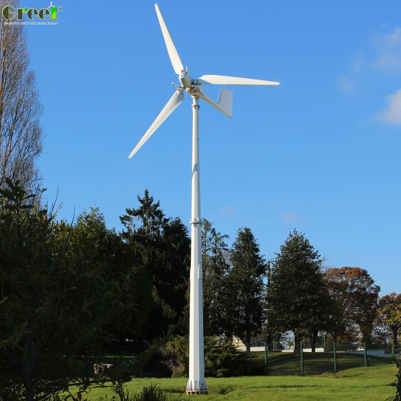 20KW / 30KW 피치 제어 풍력 터빈 가변 피치 기술 30% 고출력 발전 낮은 시작 풍속 2.5m/s