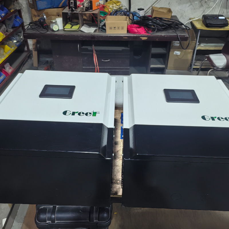 정격 출력 전류 100A/200A/80A/150A 및 주변 온도 -25°C~50°C의 독립형 컨트롤러