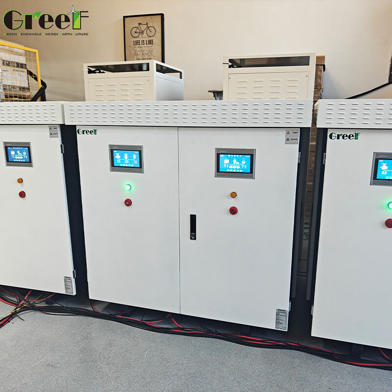 리?? 이온 배터리 온 그리드 컨트롤러 LCD 터치 스크린 및 태양광 및 풍력 시스템에 대한 최대 효율 95%