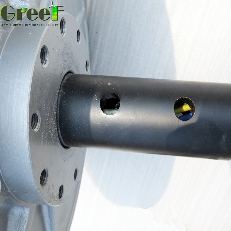 전력 관리를 위한 강제 공기 냉각 및 조절 된 공급 출력을 갖춘 그리드 컨트롤러에 대한 수동 기능 재설정